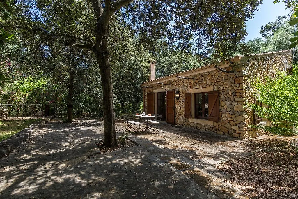 Villa Es Sestadors By Homevillas360 Búger