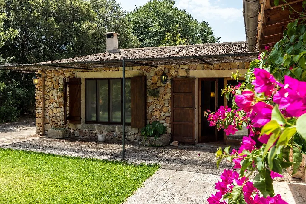 Villa Es Sestadors By Homevillas360 Buger